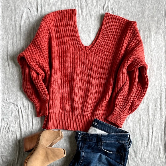 NWT Cropped Sweater - Picture 1 of 1